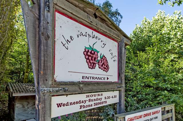 Iconic "Raspberry Cafe"