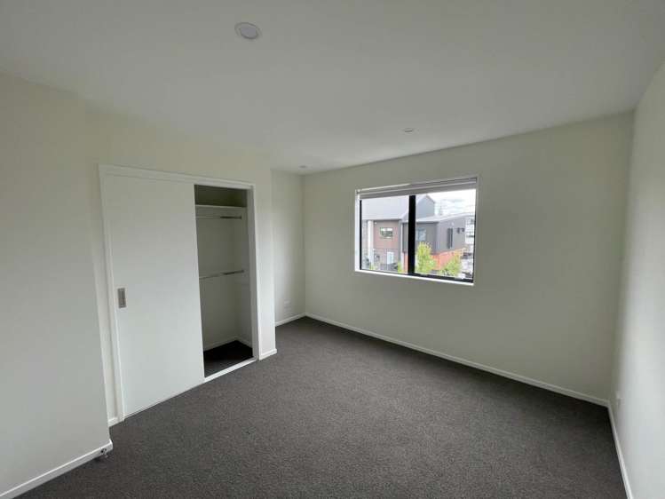 11 Selo Street Glen Eden_3