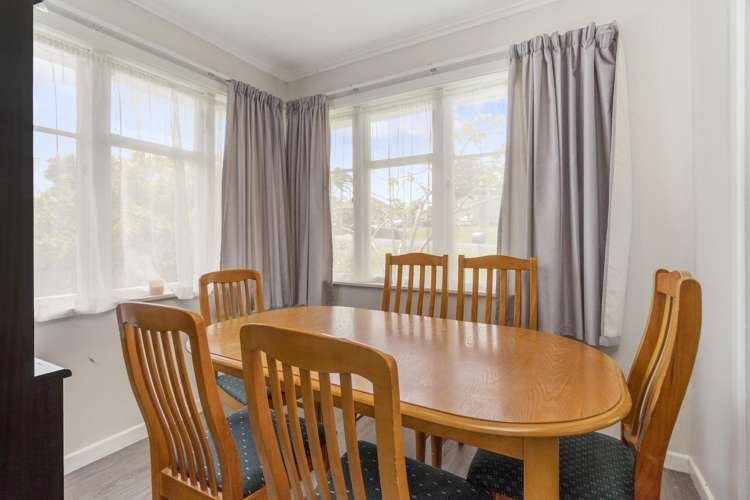 35 Barbary Avenue Kelston_7