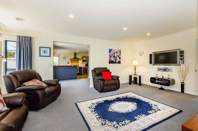 6 Avion Terrace Raumati Beach_2