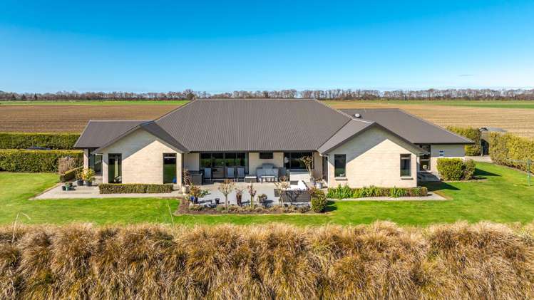 16 Arowhenua Station Road Kerrytown_49