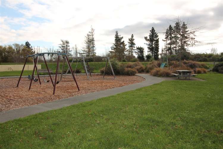 19 Greenmeadow Gardens Belfast_12