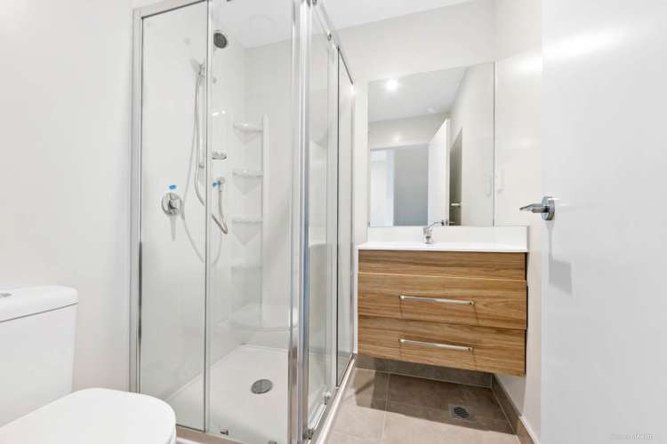 22 Tokai Place Glen Eden_8