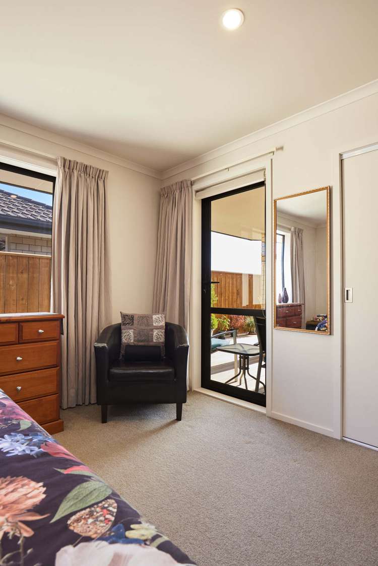 10 Ara Drive Redwoodtown_11