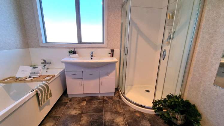 34 James Street Riverton_11