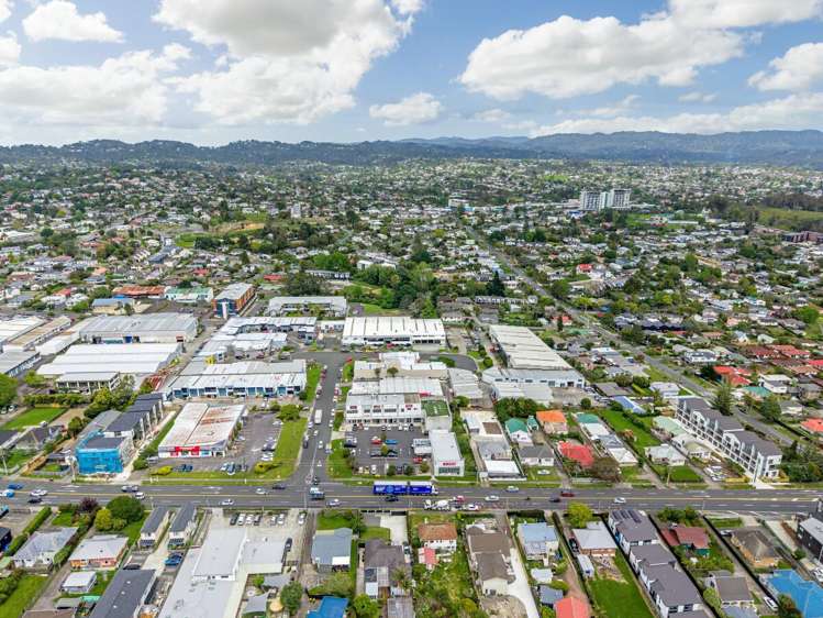 6/4038 Great North Road Glen Eden_14