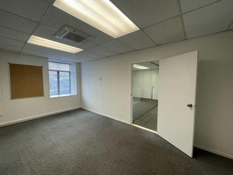 E7/31 Princes Street Onehunga_9