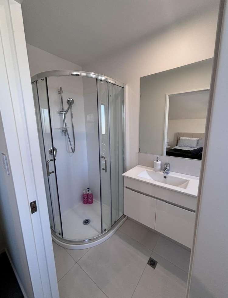 4/22 Crohane Place Addington_13