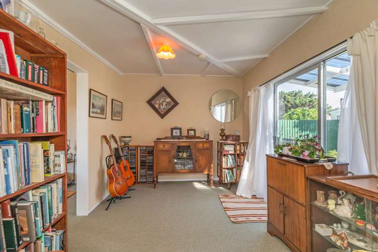 32 Muapoko Street Himatangi Beach_5