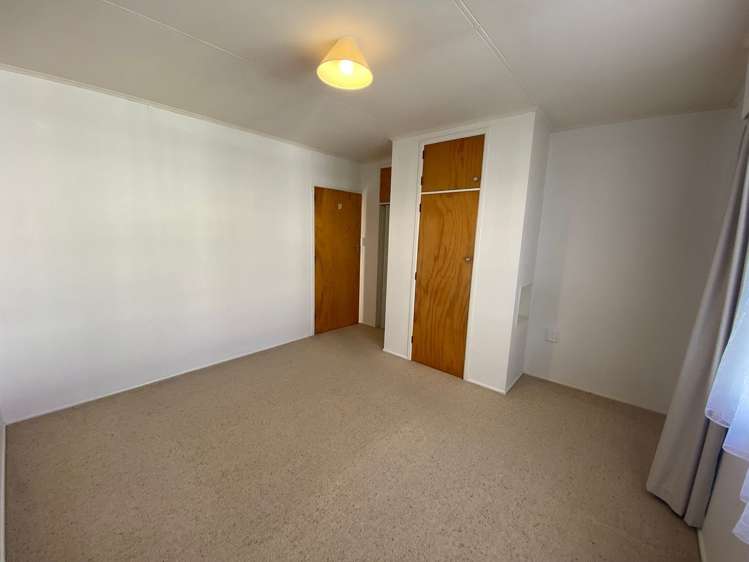 249 Vogel Street Roslyn_13