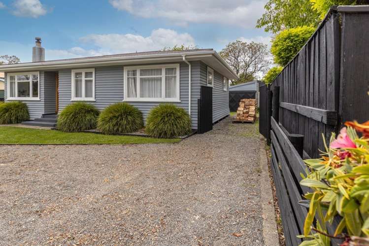 13 Glenroy Crescent Springlands_28