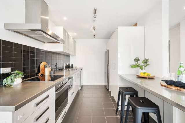 6a/42 Cable Street Te Aro_4