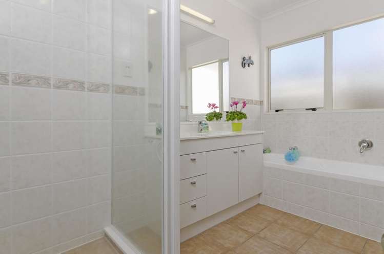 10 Cellarmans Street Te Atatu Peninsula_14