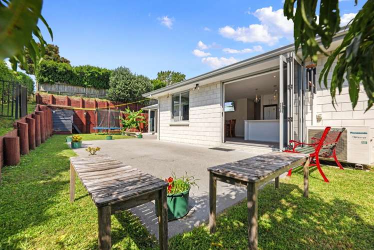 101 Ballintoy Park Drive Welcome Bay_13