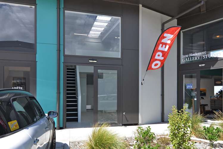 49/68-70 Kingsford Smith Street Rongotai_10