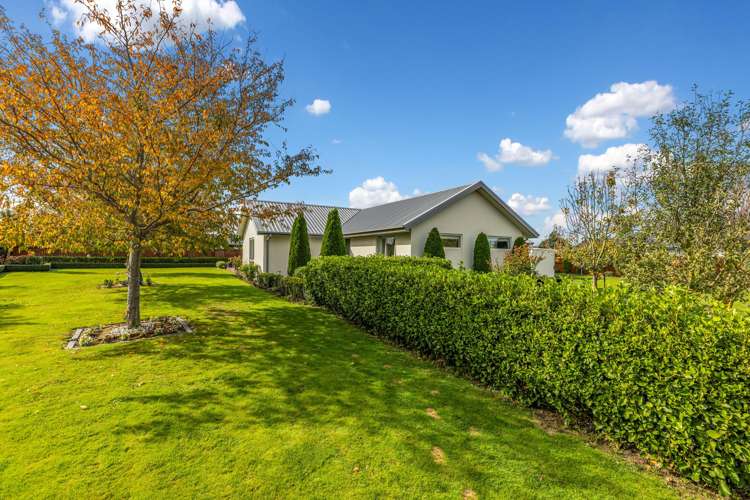 13 Lynley Drive West Melton_19