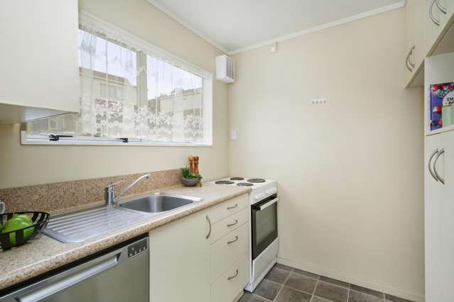 37J Pharazyn Street Melling_3