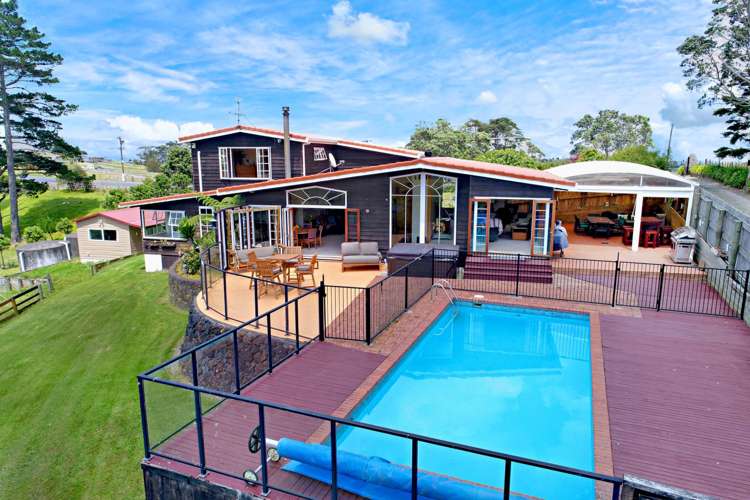 272 Redoubt Road Totara Park_7