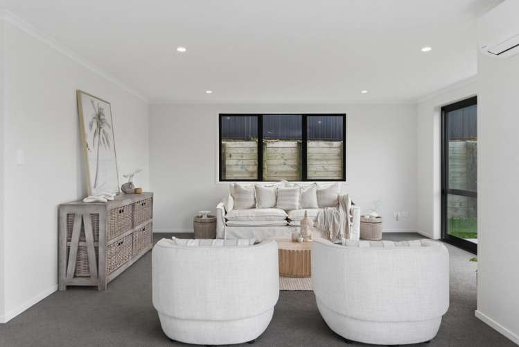 8 Christie Way_2