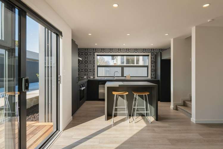16B Eltham Road Blenheim Central_7
