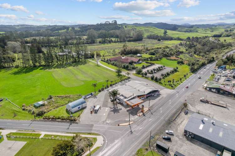 307 State Highway 1 Te Hana_22