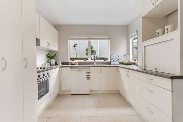 13b Kelsey Crescent Hillsborough_3