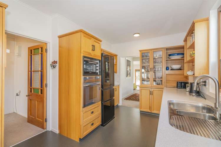 707 Mount Pleasant Road Thames_15