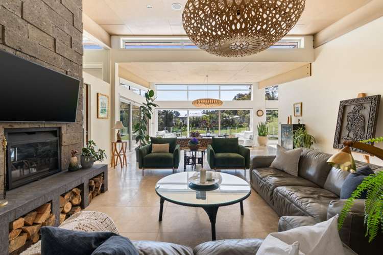 139 Tauroa Road Havelock North_10
