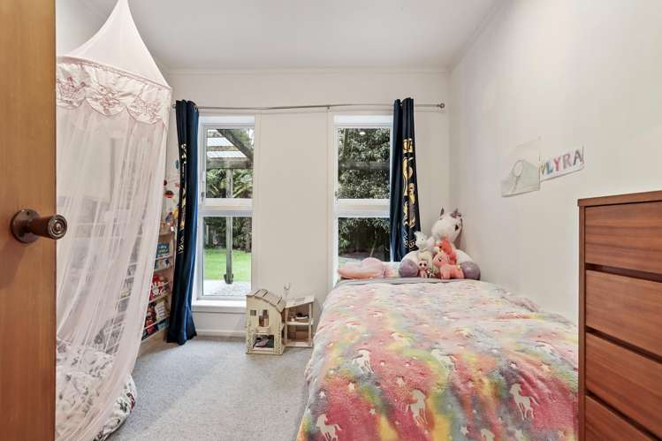 646 West Coast Road Oratia_13