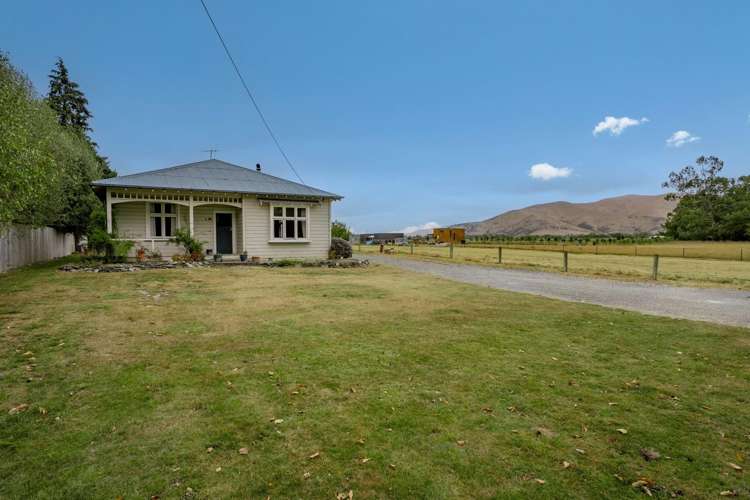 5 Athol Five Rivers Highway Lumsden Surrounds_1
