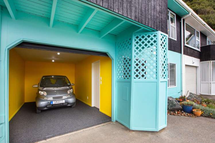 2/418 Queens Drive Lyall Bay_23