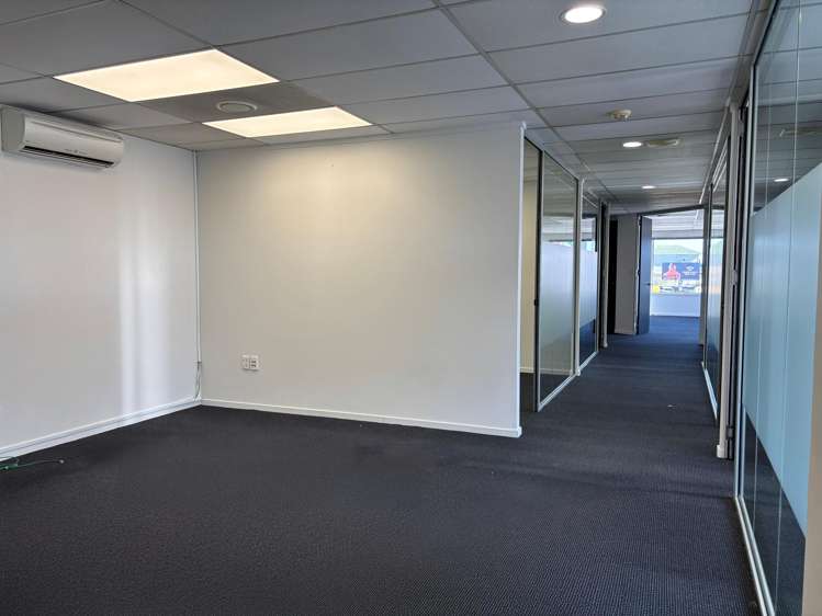 242 Ferry Road Waltham_5