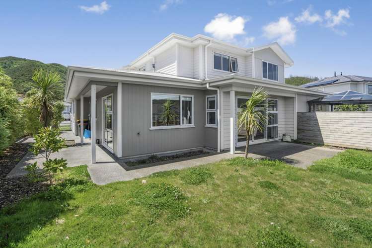 8 Henrietta Maxwell Grove Wainuiomata_15