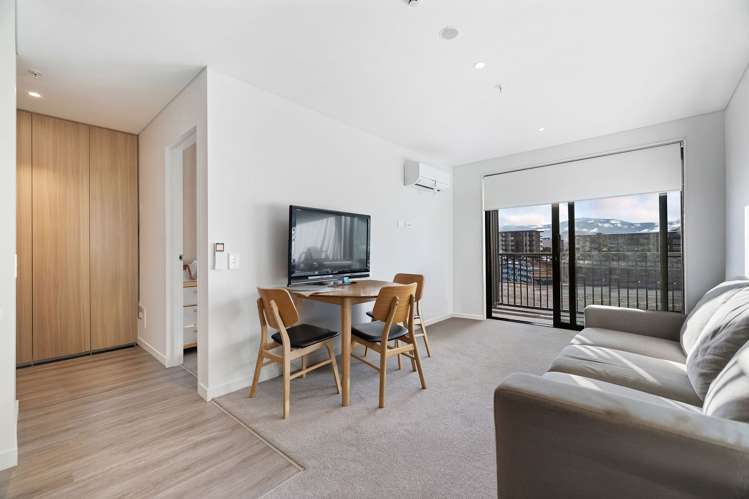 609/10 Copper Beech Avenue_1