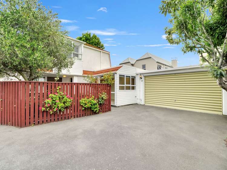 33 Hewitts Road Merivale_27