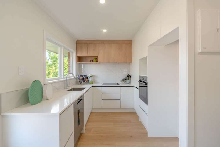2/44 Owens Road_2