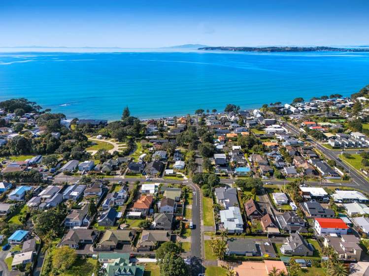 51 Walton Street Red Beach_21