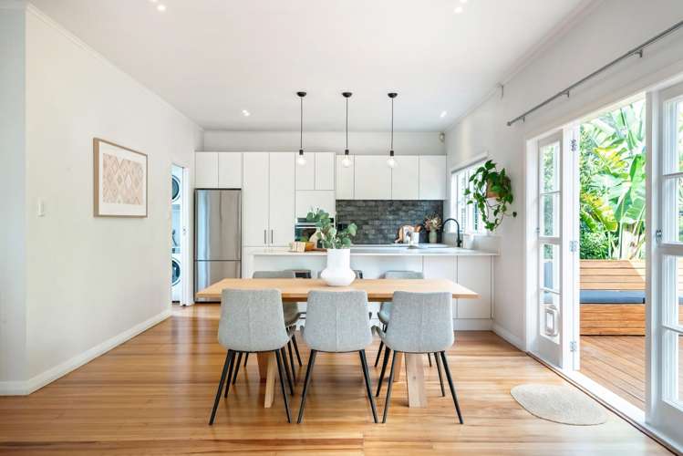 7 Knight Avenue Mt Albert_7