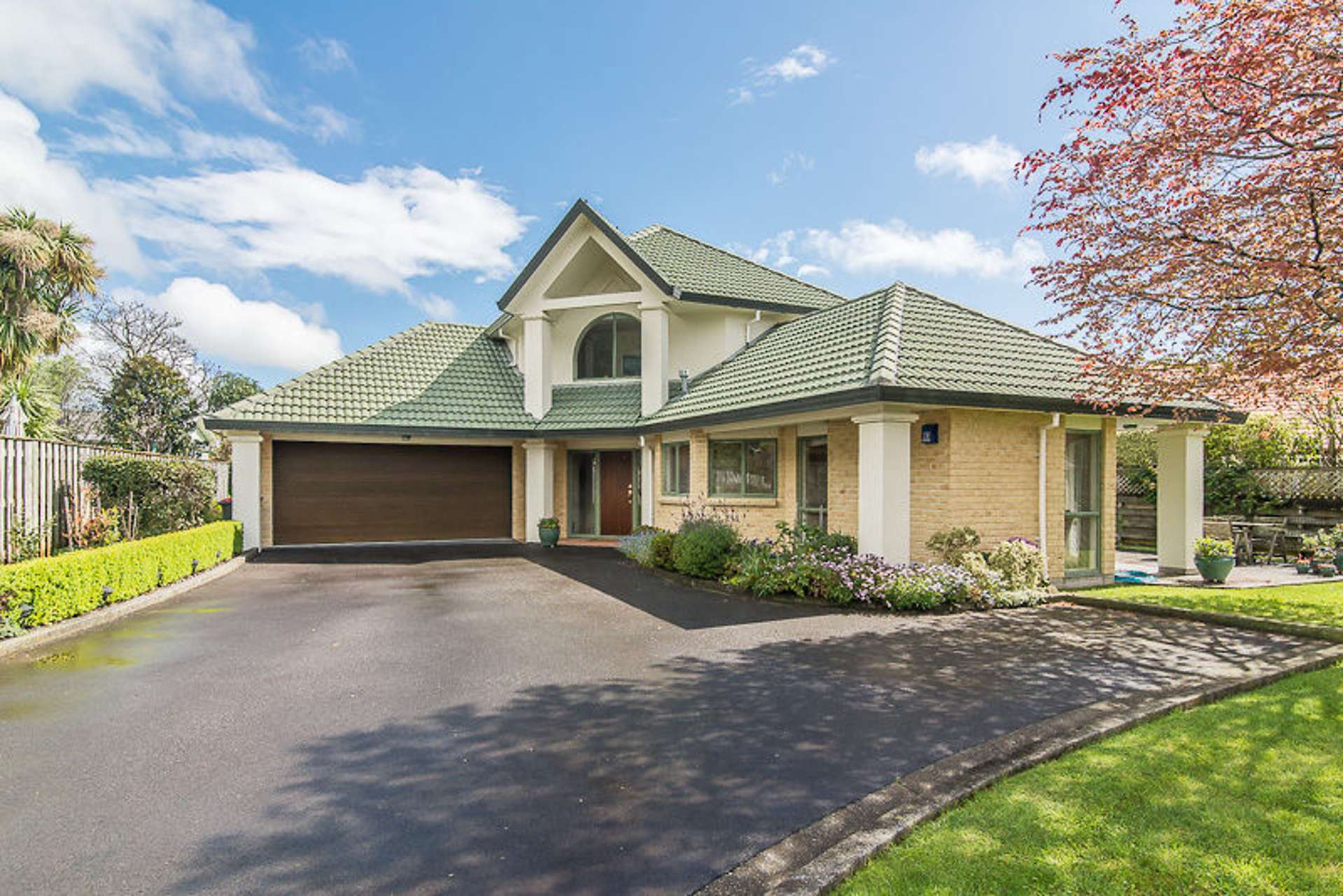 16 Cranbrook Grove Waikanae_0