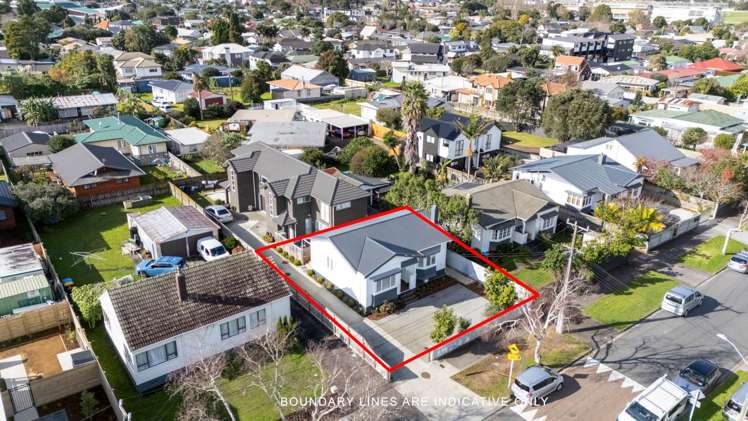 43 Wairau Avenue Avondale_21