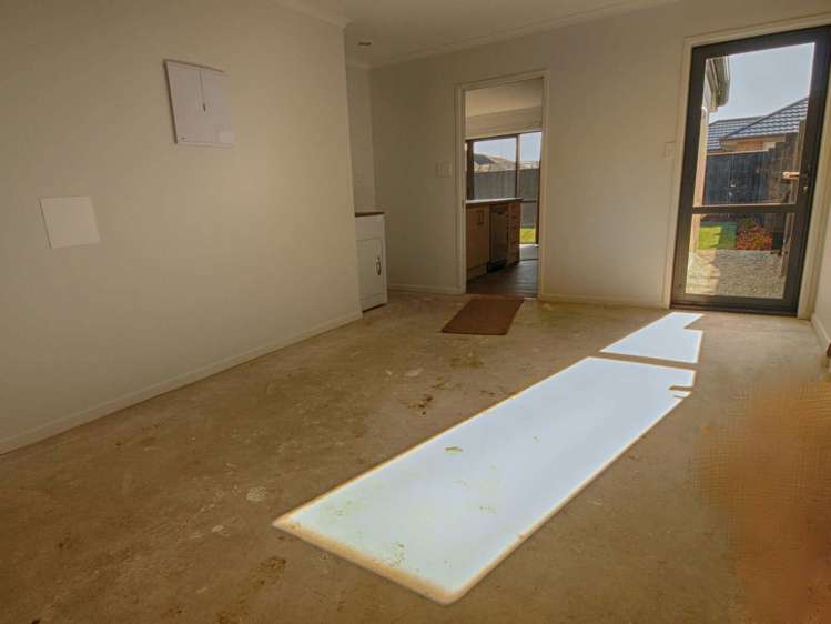 45 Farnborough Way Rolleston_10