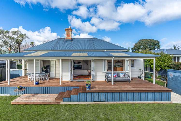 13 Mozeley Avenue Devonport_26