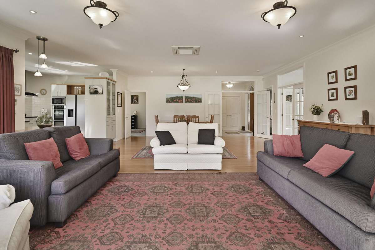 132 Tauroa Road_1