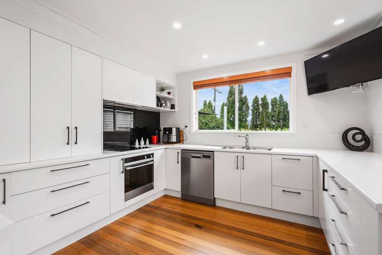 26 Powhiri Avenue Kensington_32