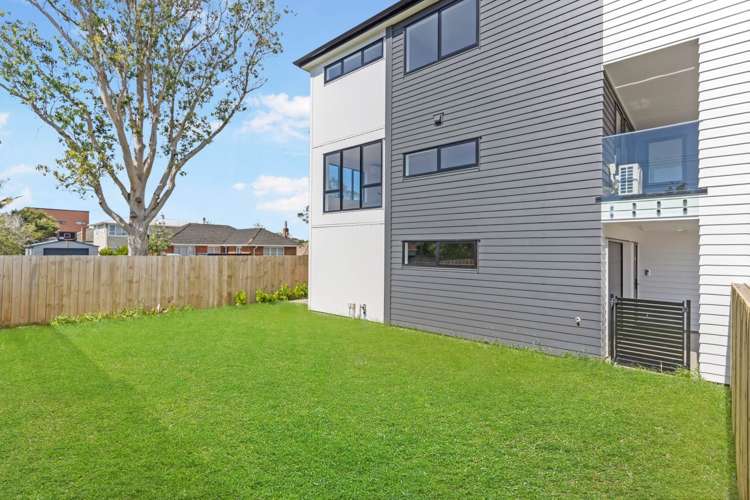 654a Te Atatu Road Te Atatu Peninsula_13