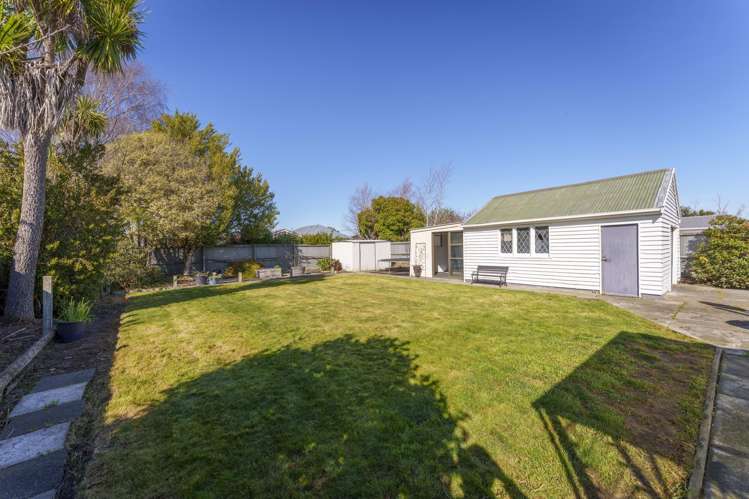 112 Briggs Road Shirley_13