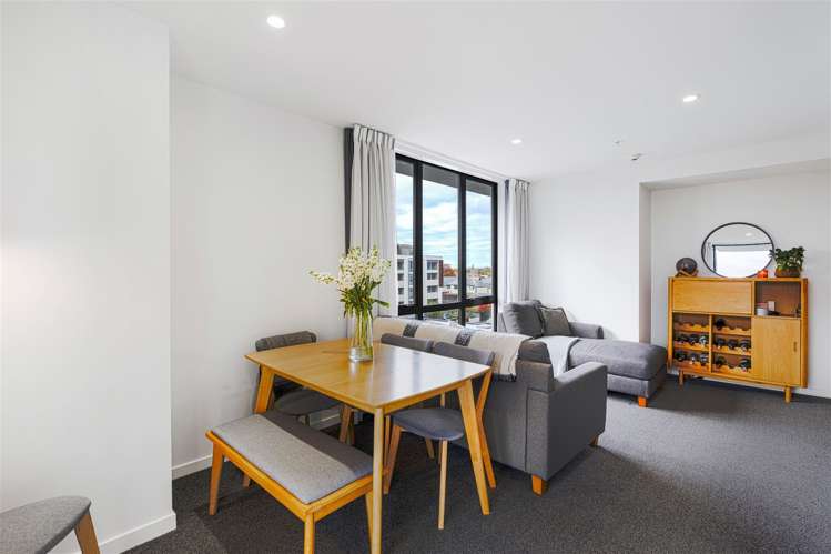 402/12 Latimer Square Christchurch Central_8