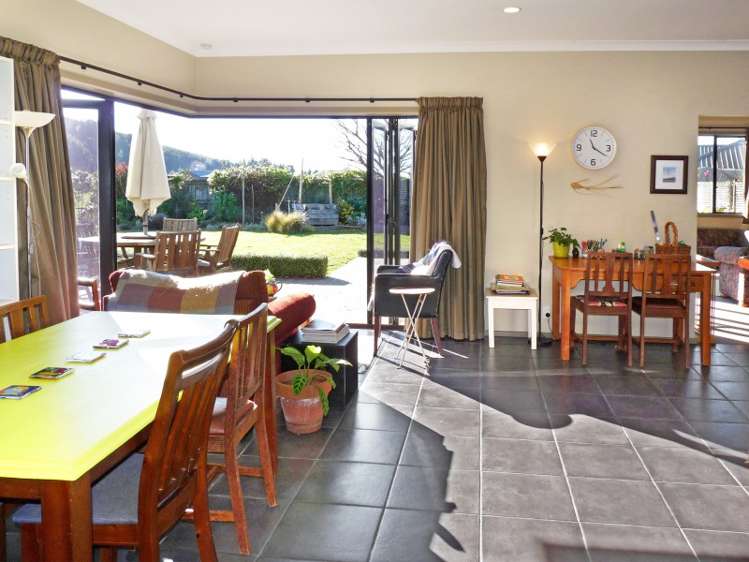 10 Mayer Crescent Wakefield_1