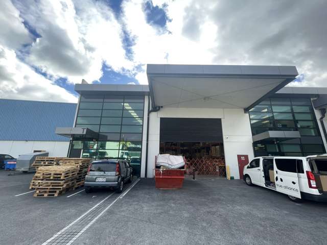 T/63 Hugo Johnston Drive Penrose_1