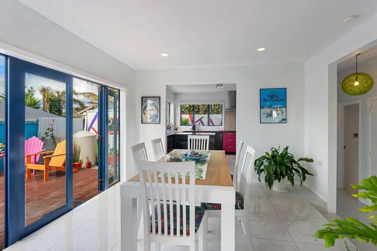100B Marine Parade Otaki Beach_17